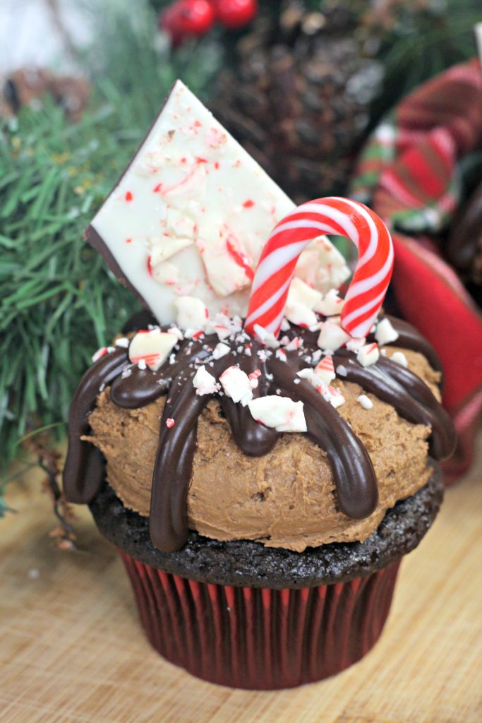 peppermint bark cupcakes