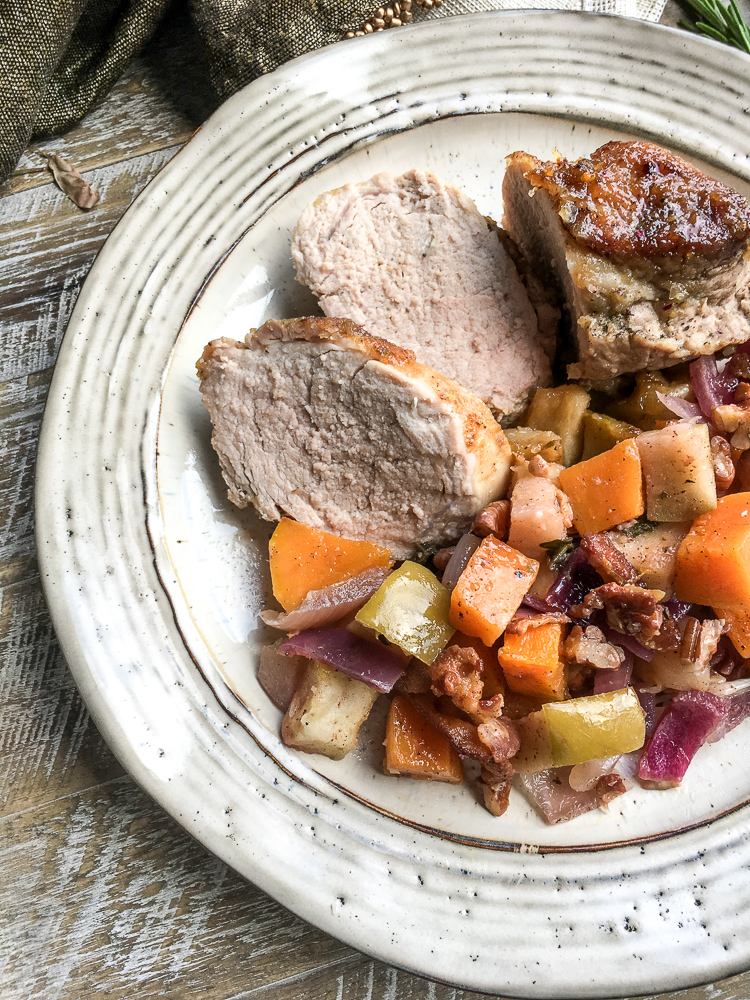 Pork Tenderloin with Applesauce