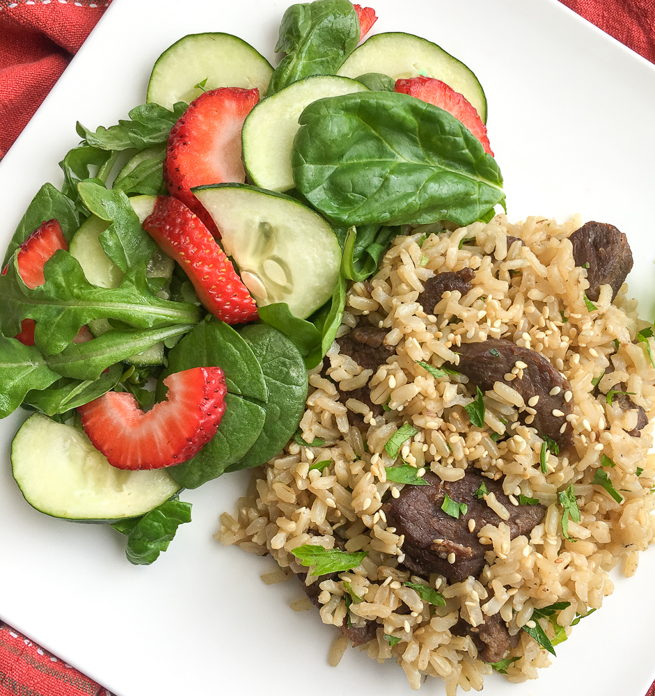 instant-pot-beef-tips-and-rice-mama-loves-to-eat