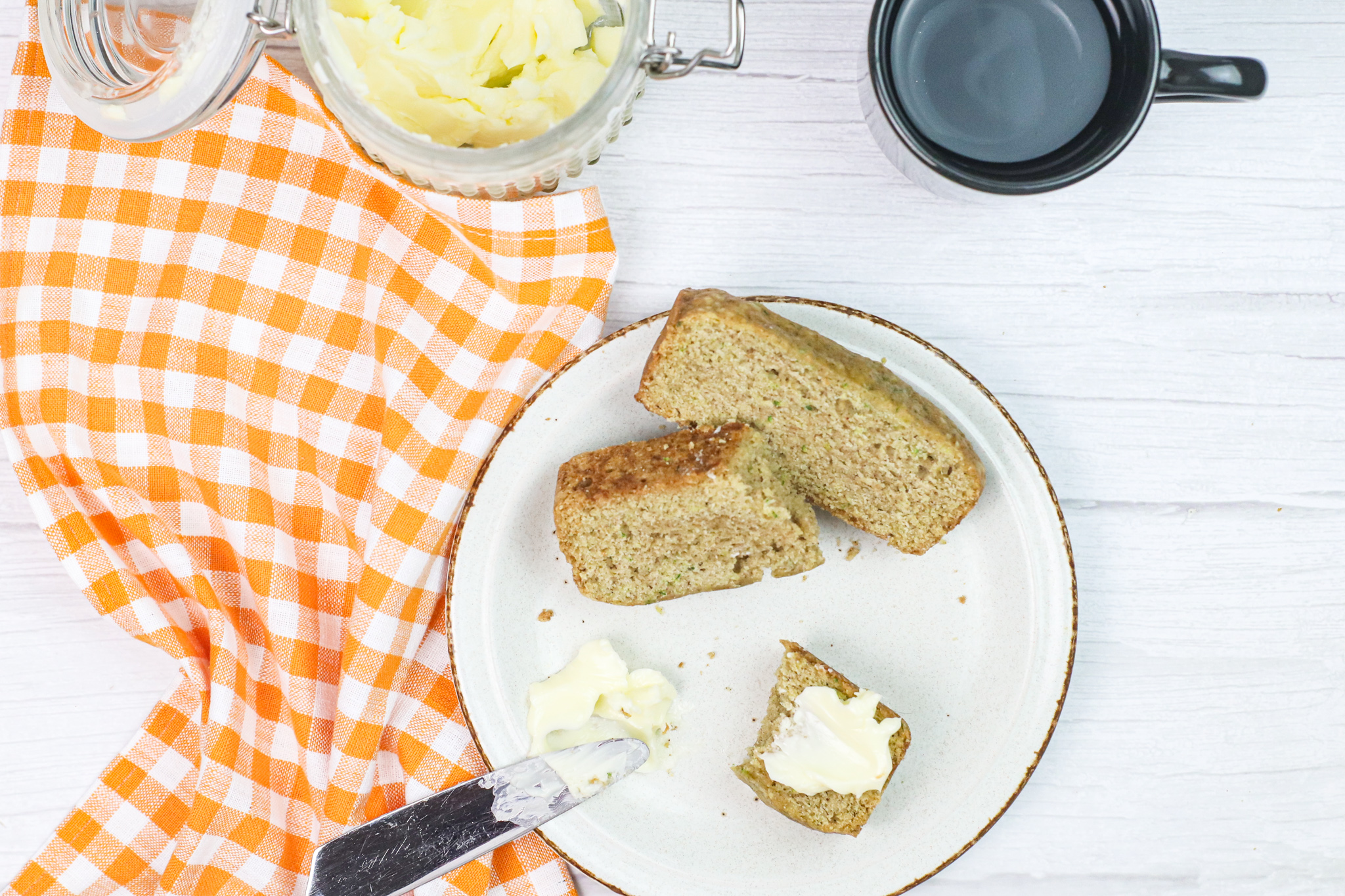 How To Make Zucchini Bread - Mama Loves To Eat