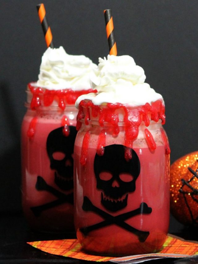 Bloody Red Velvet – Halloween Hot Chocolate