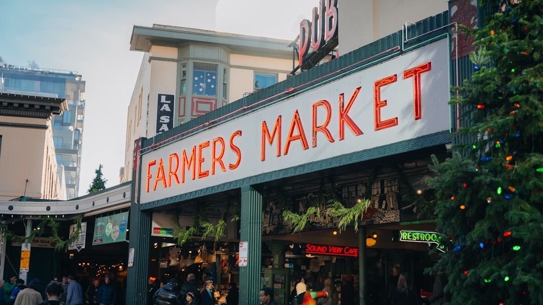 8 Red Flags That a Farmers' Market Stall Isn't as Local as It Claims
