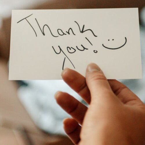 7 Southern Manners Etiquette Experts Say Are Slowly Disappearing