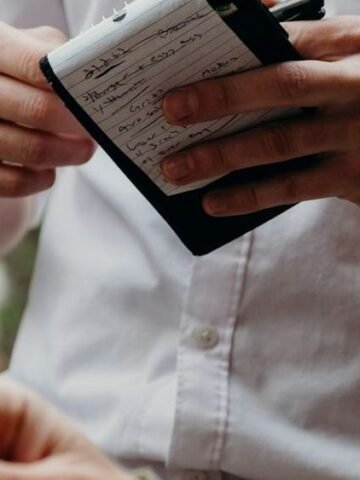 10 Things Chefs Say They Spot in Almost Every Restaurant