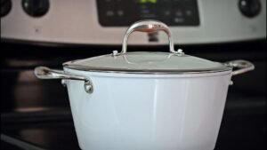 8 Everyday Kitchen Tools That Could Soon Be Banned From Homes