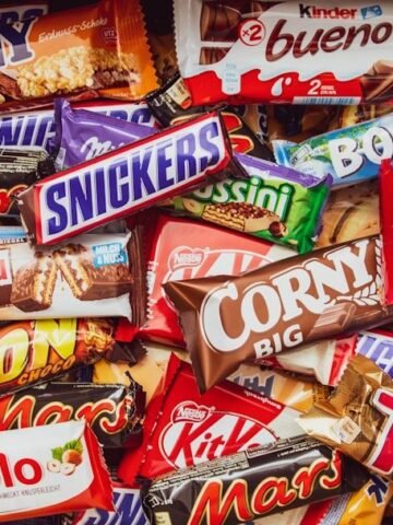 10 Lesser-Known Facts About Discontinued Snacks Rising in Value in 2026