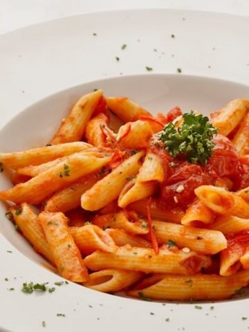 6 Leftovers Most People Keep Too Long - And Should Toss Sooner