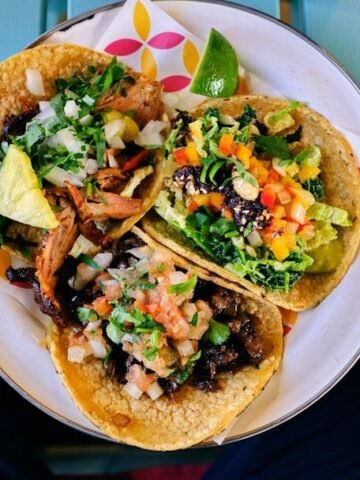 14 School Lunches Every '80s Kid Remembers - And Would Secretly Eat Again