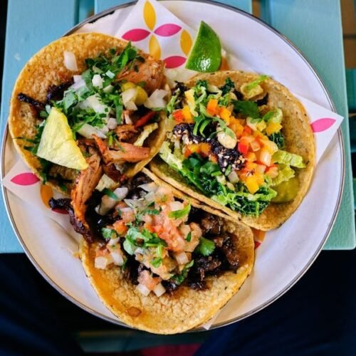 14 School Lunches Every '80s Kid Remembers - And Would Secretly Eat Again