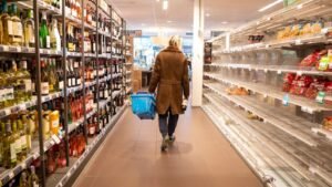 8 Grocery Mistakes That Cost Families Hundreds Each Year - And How to Fix Them Fast