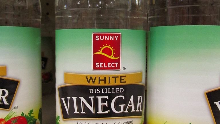 9 Pantry Foods That Last Decades - Even Long After the Printed Date