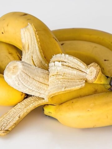 10 Foods You Shouldn't Toss in the Trash (Even Though Most People Do)