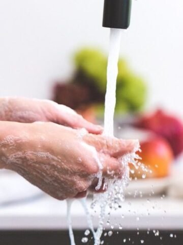 9 Food Safety Errors That Put Your Kitchen at Risk (Even Though Many Still Make Them)