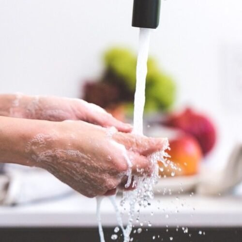 9 Food Safety Errors That Put Your Kitchen at Risk (Even Though Many Still Make Them)