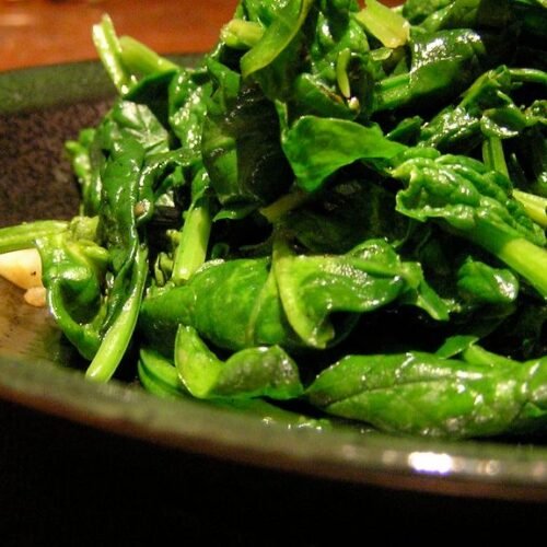 10 Foods That Contain More Magnesium Than Dark Chocolate - And Most People Don't Know It