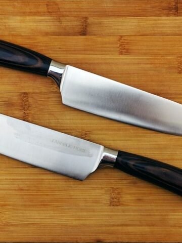 A Professional Chef Warns: Why You Should Never Put Your Knives in the Dishwasher