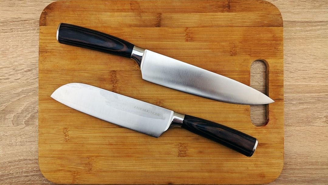 A Professional Chef Warns: Why You Should Never Put Your Knives in the Dishwasher