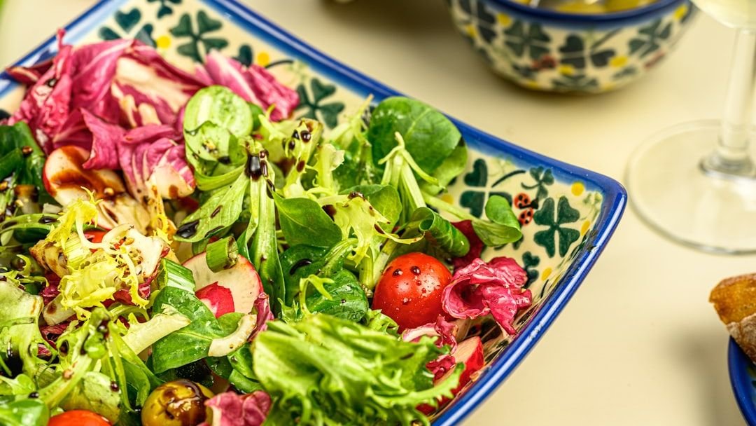 The "Empty Fridge" Rule: Why Smart Home Cooks Always Shop Fresh Before These 5 Meals