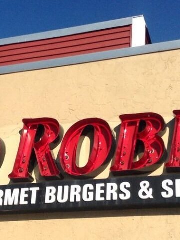 The No-Go List: 12 U.S. Restaurants Diners Say Aren't Worth the Hype