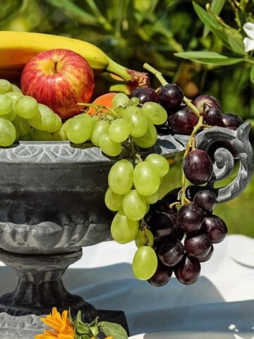 10 Fruits to Skip When Cutting Back on Sugar