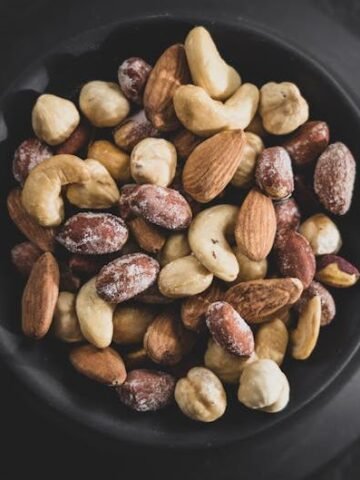 The Healthiest Nuts - A Ranking from Worst to Best