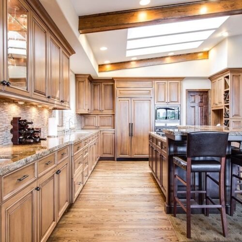 The 7 Kitchen Colors From the '70s Making a Surprising Comeback