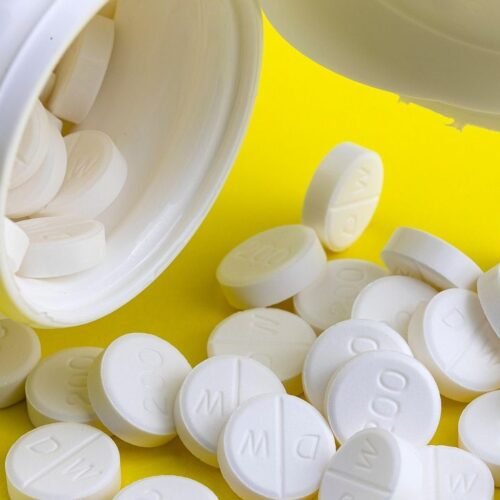 6 Signs You May Be Low on Magnesium - and Foods That Can Help