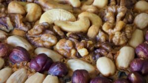The Healthiest Nuts - Ranked from Worst to Best