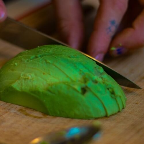 Chefs Warn: These 7 Popular Kitchen Hacks Are Actually Unsafe, Yet People Keep Trying Them