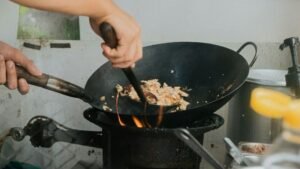 7 Common Cooking Habits Home Cooks Use That Can Ruin a Meal Instantly