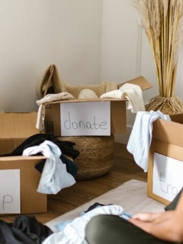 Why Professional Organizers Say You Should Toss These 5 Things Today