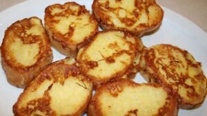 7 Menu Items Chefs Never Order at Brunch (And Why You Shouldn't Either)