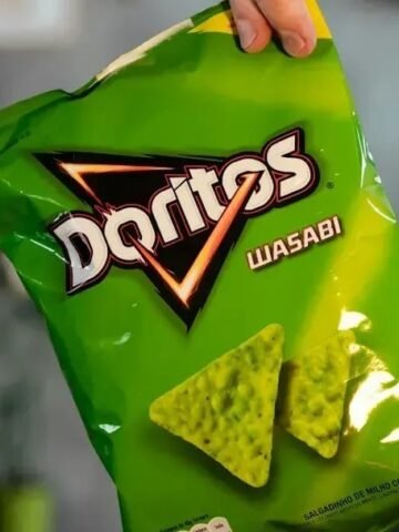 10 Gas Station Snacks That Doctors Say Are Worse Than a Double Burger