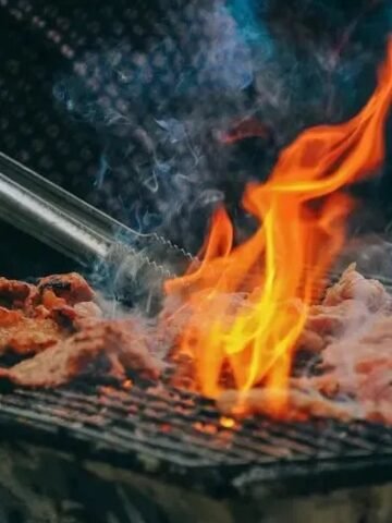 3 Secret Grilling "Hacks" Every Grandpa Uses to Get a Laugh at the BBQ