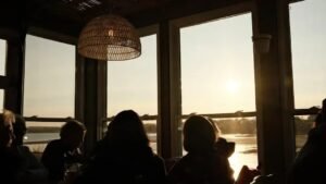 A New Dining Trend Boomers Strongly Dislike - And More Foodies Are Starting to Agree