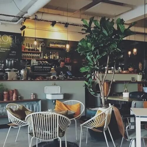 8 Once-Trendy Brunch Dishes Diners Are Now Rejecting - A Worrying Shift for Cafes