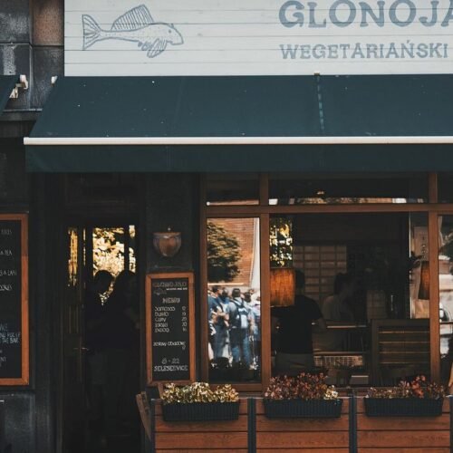 A New Restaurant Trend Boomers Strongly Dislike - And More Diners Are Starting to Agree