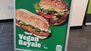 Chefs Say Diners Are Rejecting These 8 Once-Trendy Food Fads - A Worrying Shift for Restaurants