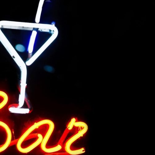 12 Old-Fashioned Drinks That Feel Timeless And Are Cool Again