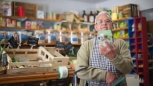 If You Keep Misreading Food Labels, You Might Be Making These 11 Common Mistakes