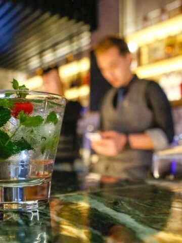 After 12 Years Behind the Bar, These 9 Drinks Are Instant Red Flags for Bartenders