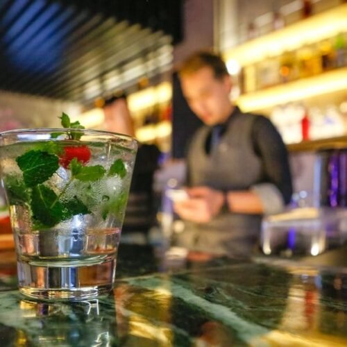 After 12 Years Behind the Bar, These 9 Drinks Are Instant Red Flags for Bartenders