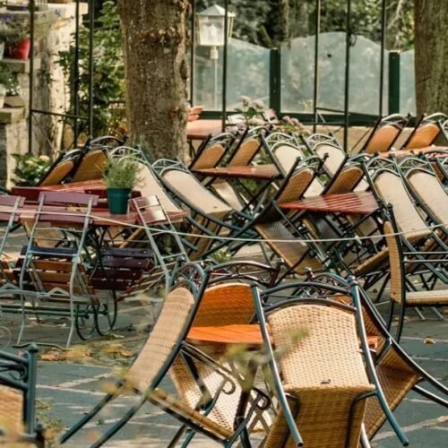 Experts Predict These 7 Types Of Food Businesses Could Disappear In The Next 10 Years