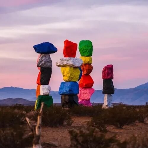 12 Ways to Enjoy Las Vegas Without Ever Drinking at a Casino, According to Reddit