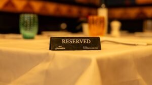 A Chef Reveals 3 Dining Habits That Could Secretly Score You Better Service