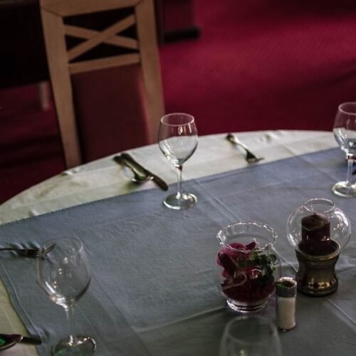 10 Restaurant Red Flags That Suggest You're Not Getting Quality Food